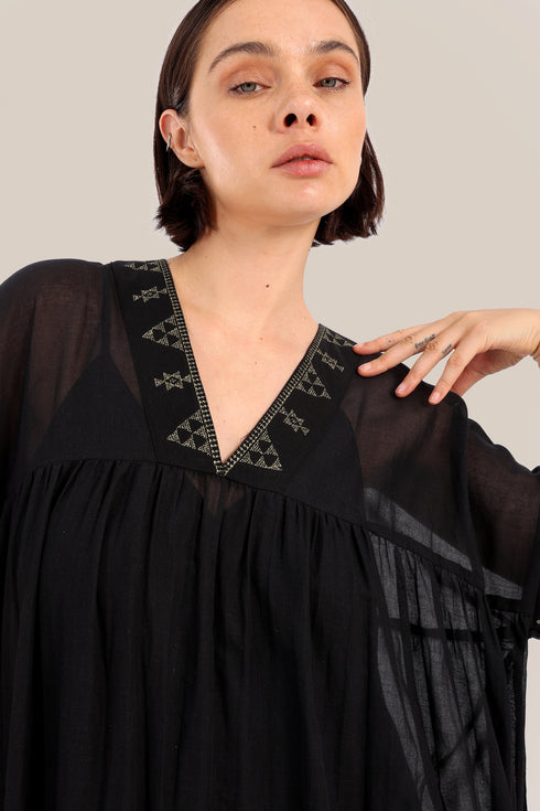 Embroidered short sleeves long dress